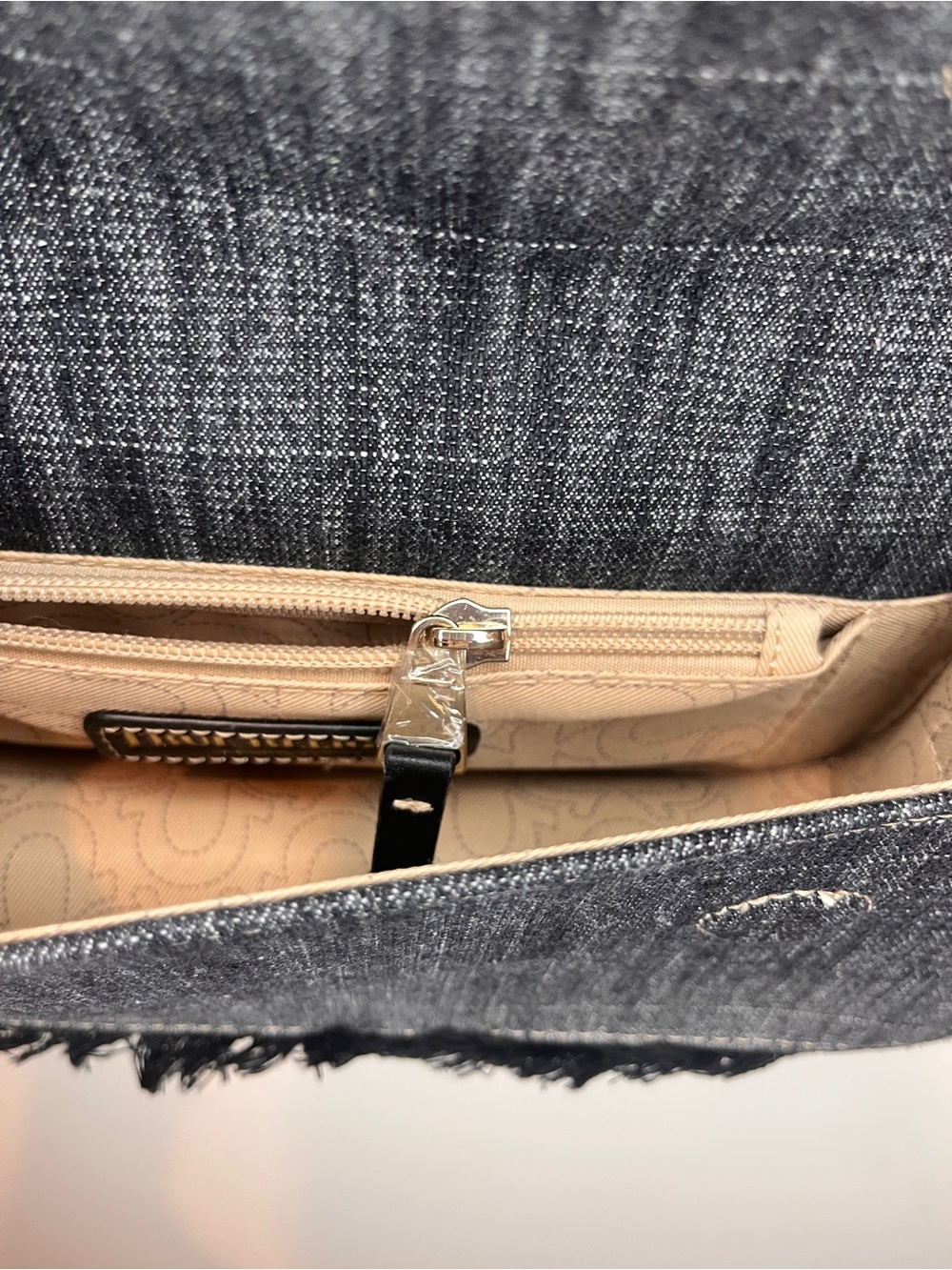 True Religion Frayed Denim Flap Crossbody Bag. - Picture 11 of 12